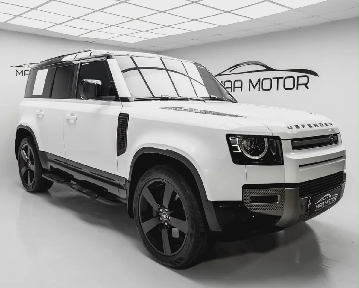 2025 Land Rover Defender 110 HSE | GCC Specs | Brand New-2-2