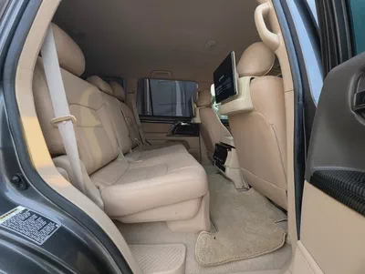 Toyota Land Cruiser GXR 2015 Facelifted 2025 With Interior and Exterior V6 4.0L Full Option-14