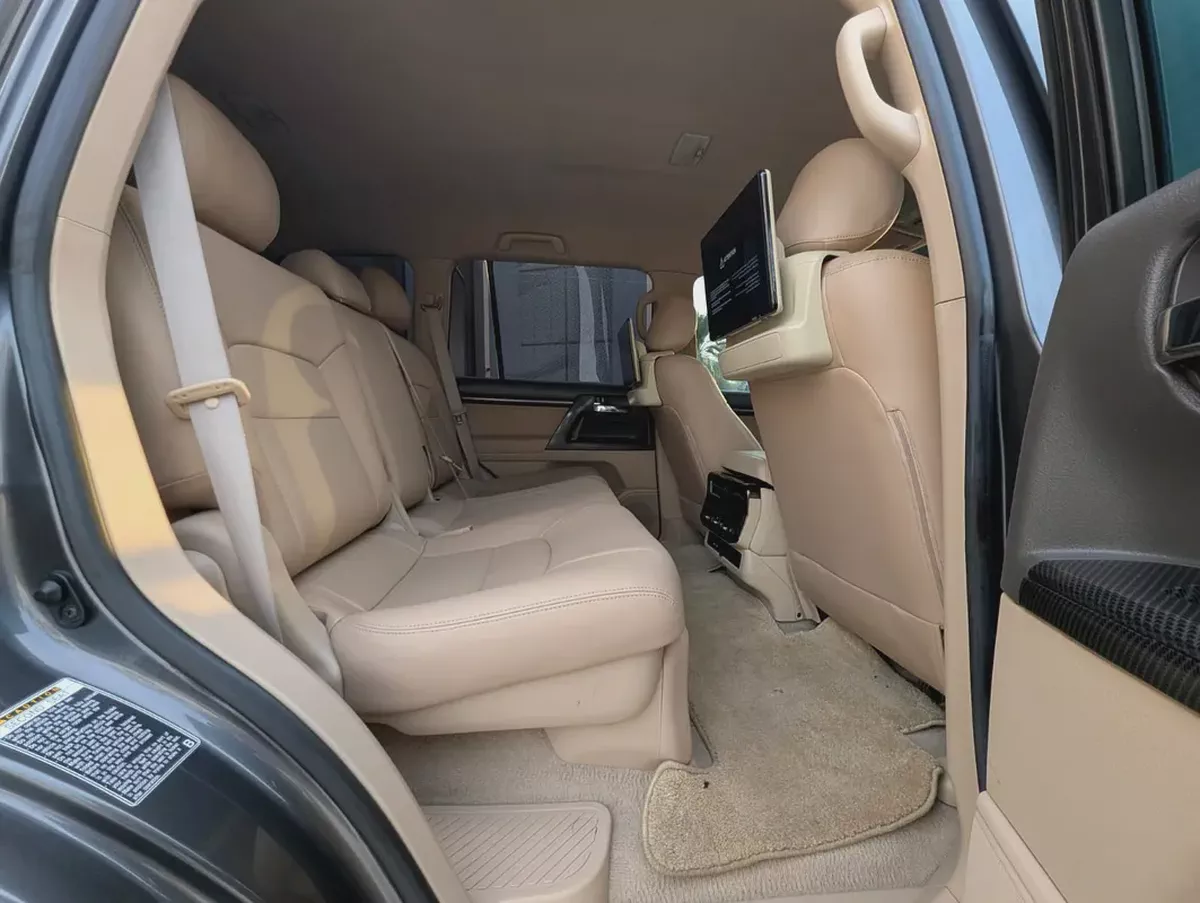 Toyota Land Cruiser GXR 2015 Facelifted 2025 With Interior and Exterior V6 4.0L Full Option-14-14