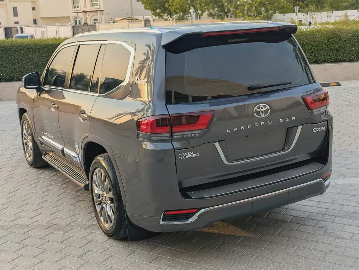 Toyota Land Cruiser GXR 2015 Facelifted 2025 With Interior and Exterior V6 4.0L Full Option-3-3