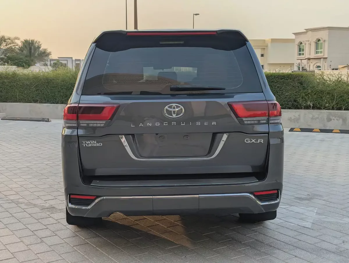 Toyota Land Cruiser GXR 2015 Facelifted 2025 With Interior and Exterior V6 4.0L Full Option-5-5