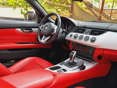 BMW Z4 | GCC Specs | Excellent Condition | Low KMs-6