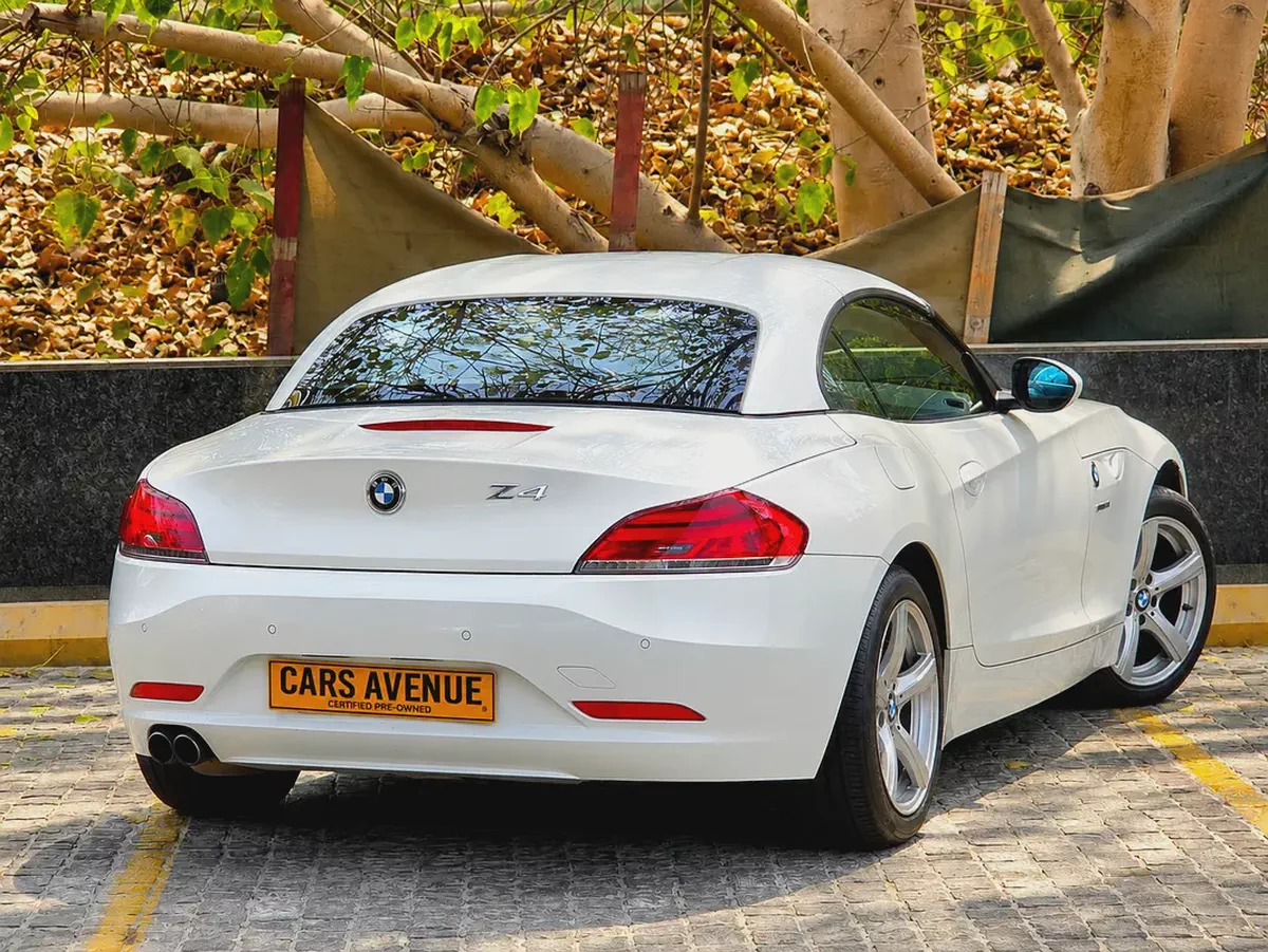 BMW Z4 | GCC Specs | Excellent Condition | Low KMs-2-2