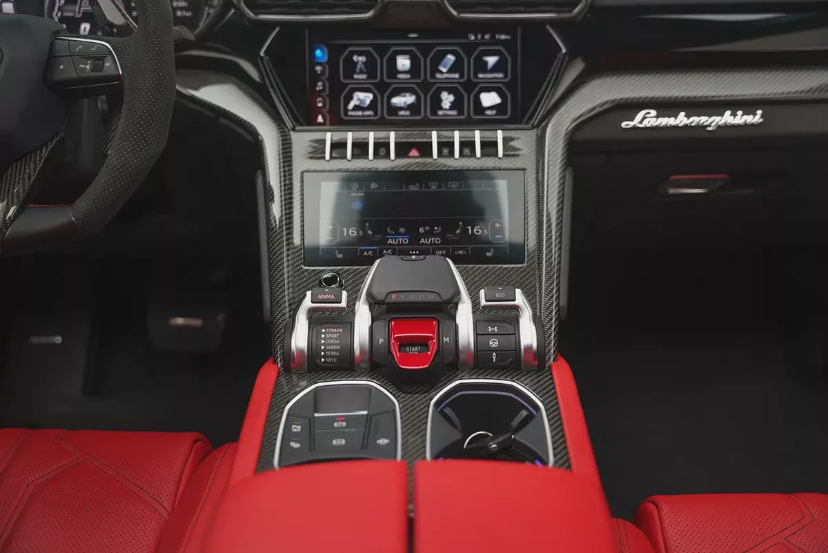 Lamborghini Urus Mansory Edition 2021 | GCC Specs | Carbon Fiber Kit-10-10