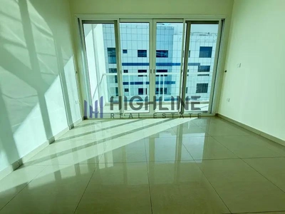 Bright & Spacious | Ready To Move | Close Kitchen-7