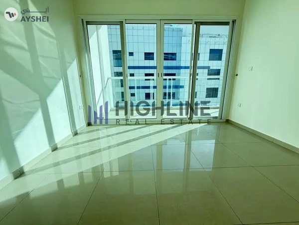 Bright & Spacious | Ready To Move | Close Kitchen