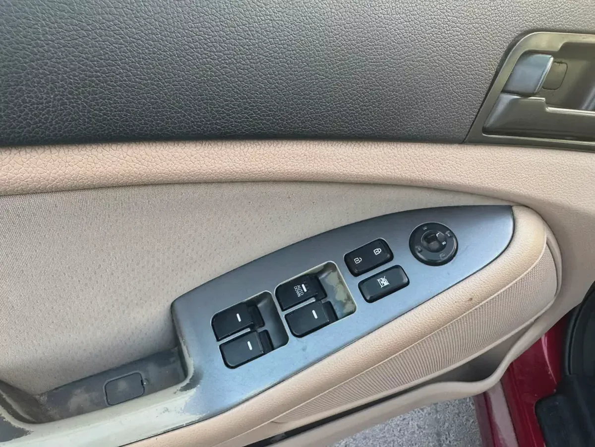 Kia Optima 2012 LX | Well Maintained | Reliable Sedan-12-12