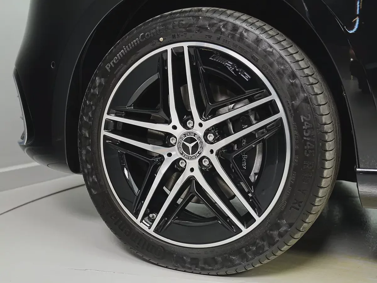 Dealer WARRANTY | VIP CAPTAIN SEATS | V300 AMG |-7-7