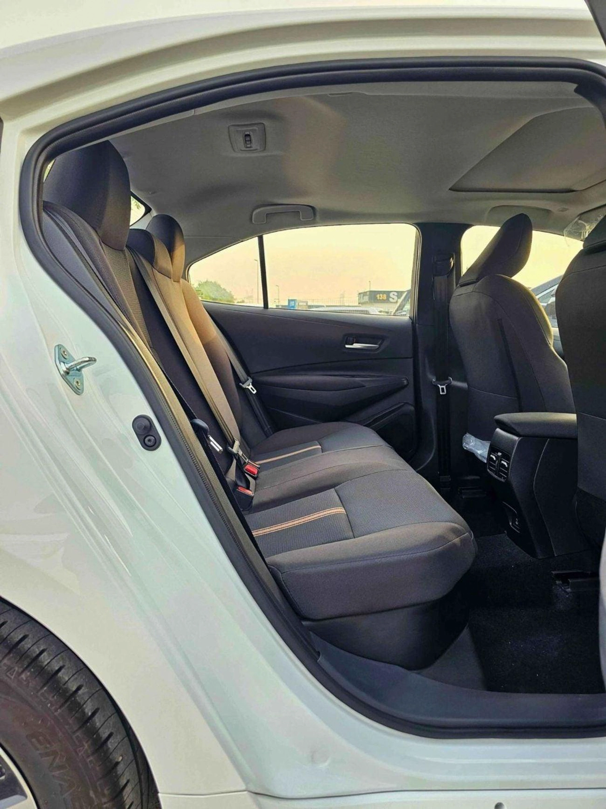 Toyota Levin STD (NON GCC) LUXURY HYBRID / 1.8L PETROL A/T / SUNROOF / REAR CAMERA (CODE # LL18HEV)-9-0