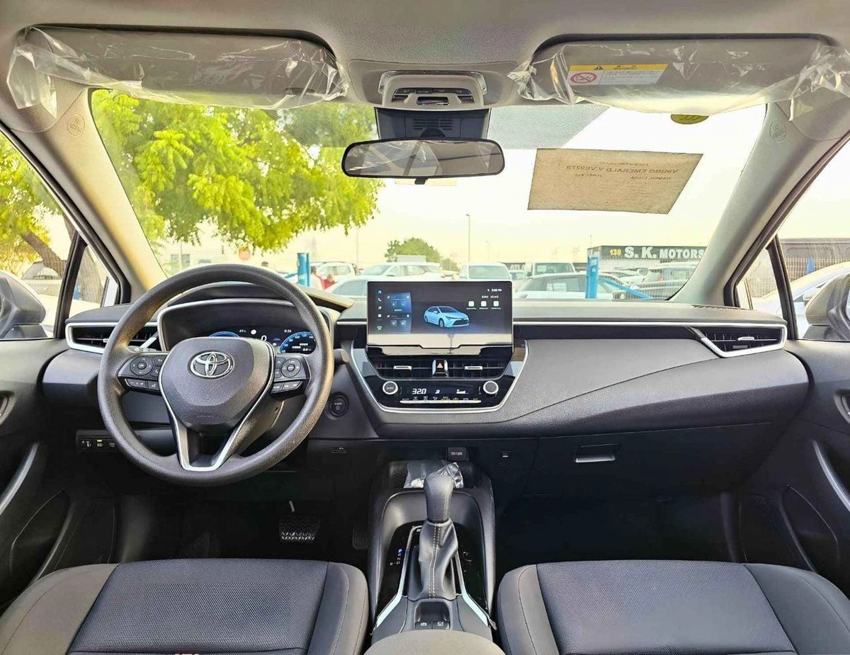 Toyota Levin STD (NON GCC) LUXURY HYBRID / 1.8L PETROL A/T / SUNROOF / REAR CAMERA (CODE # LL18HEV)-10-0