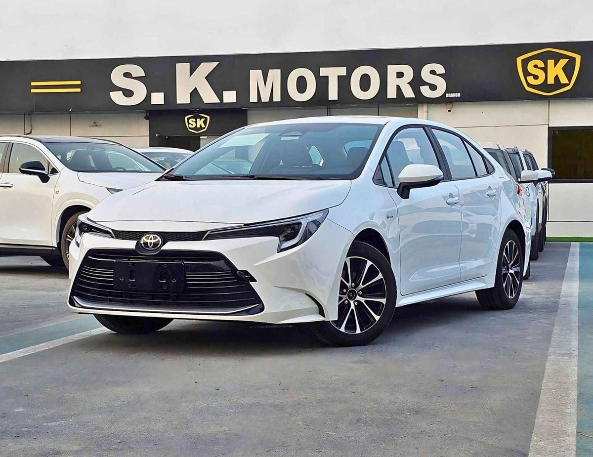 Toyota Levin STD (NON GCC) LUXURY HYBRID / 1.8L PETROL A/T / SUNROOF / REAR CAMERA (CODE # LL18HEV)