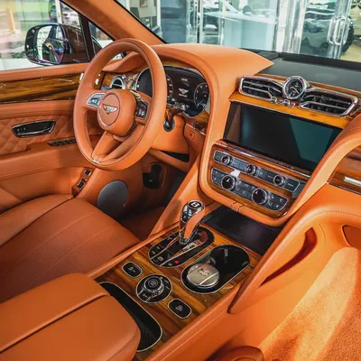 2023 BENTLEY BENTAYGA AZURE  ( FULL OPTION ) ( BRAND NEW)-12