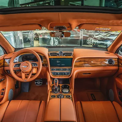 2023 BENTLEY BENTAYGA AZURE  ( FULL OPTION ) ( BRAND NEW)-8