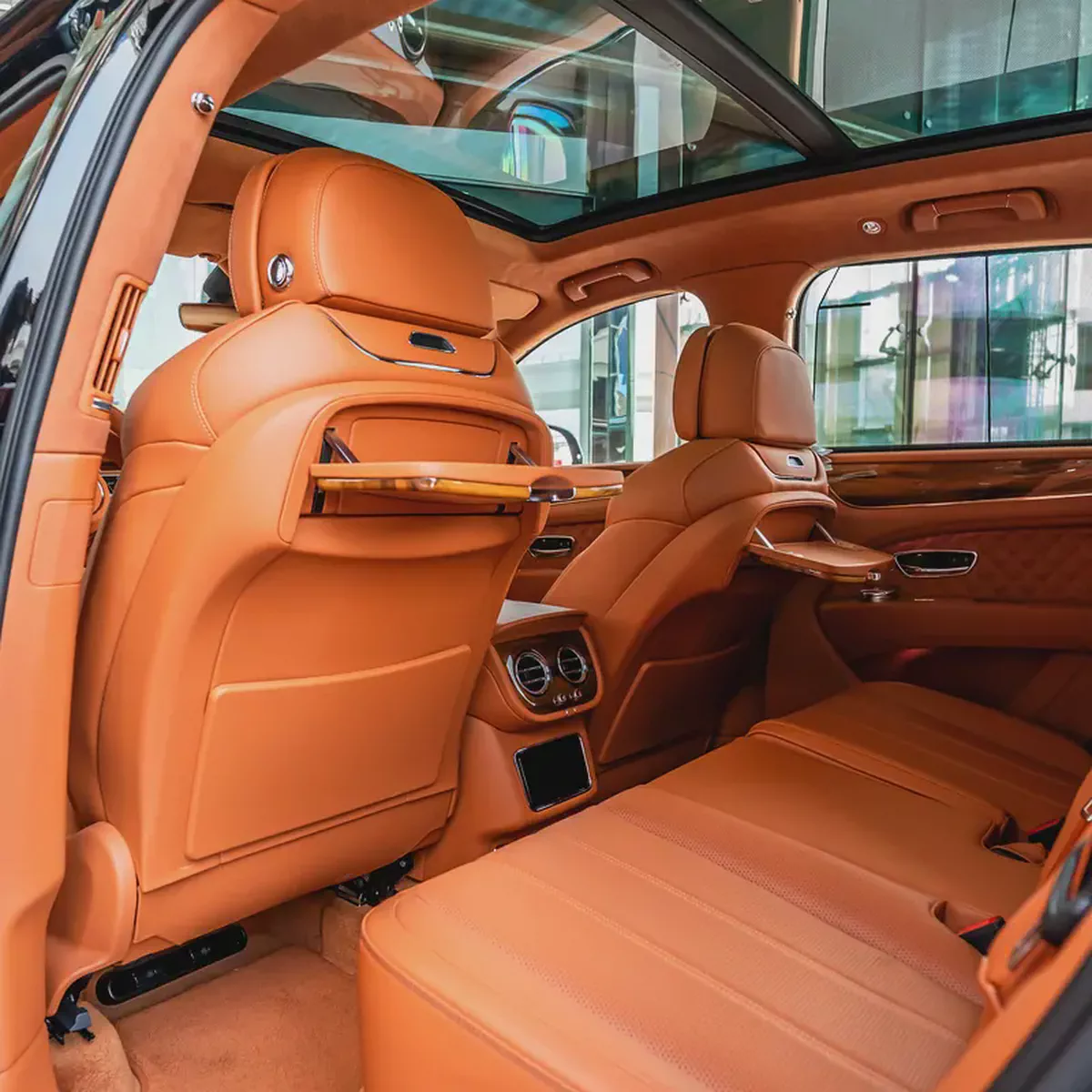 2023 BENTLEY BENTAYGA AZURE ( FULL OPTION ) ( BRAND NEW)-7-7