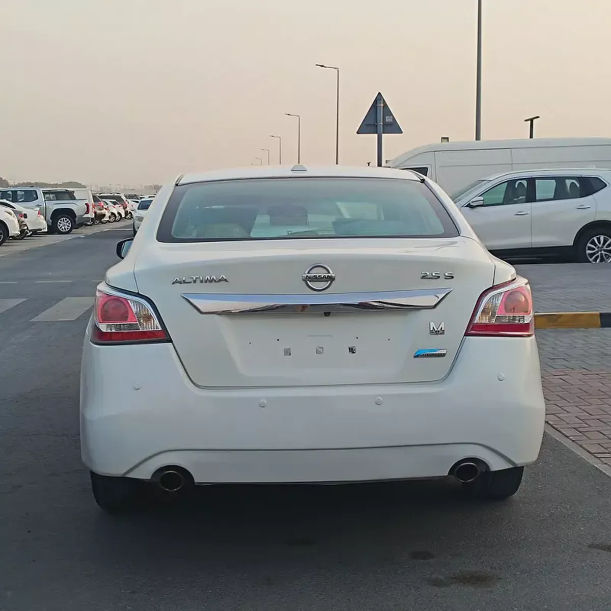 Nissan Altima 2015 Platinum | GCC Specs | Top Option-5-5