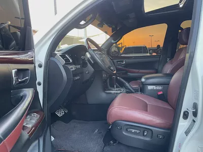 لكزس LX570 ابيض Lexus LX 570 Sport 2014 GCC Specs - Pristine Condition-9
