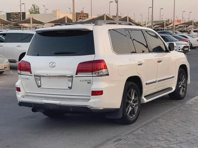 لكزس LX570 ابيض Lexus LX 570 Sport 2014 GCC Specs - Pristine Condition-5