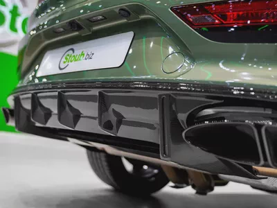 SWAP YOUR CAR for 2022 BENTAYGA BLACKLINE-TOURING PACKAGE-MULLINER-CARBON PACKAGE WITH NAIM-19