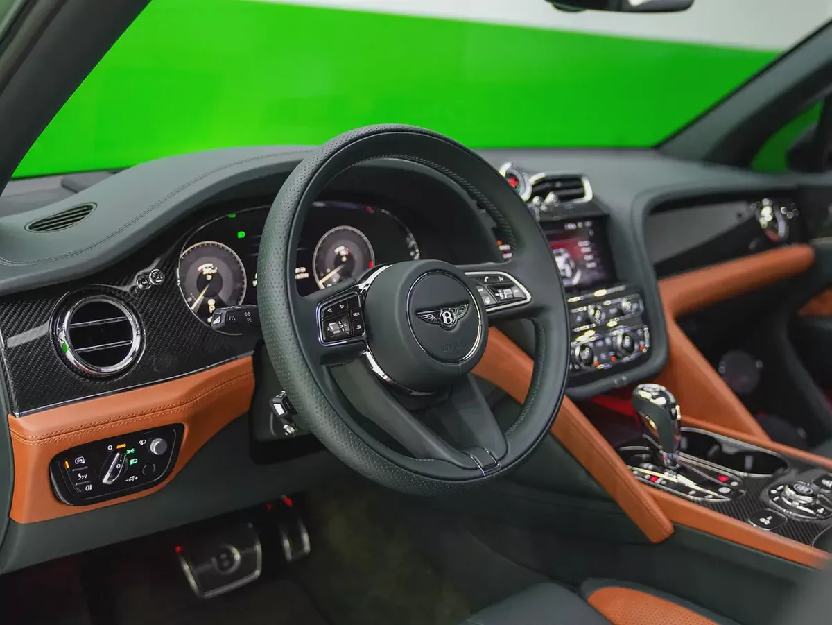 SWAP YOUR CAR for 2022 BENTAYGA BLACKLINE-TOURING PACKAGE-MULLINER-CARBON PACKAGE WITH NAIM-7-7