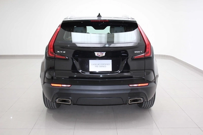 cadillac XT4-3
