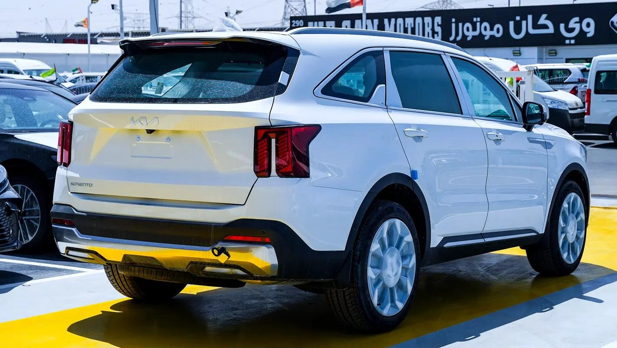 KIA SORENTO 3.5L PETROL - FWD - WITH 360 CAMERA MODEL 2026-3-3