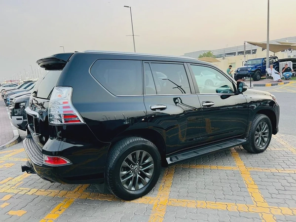 GX460