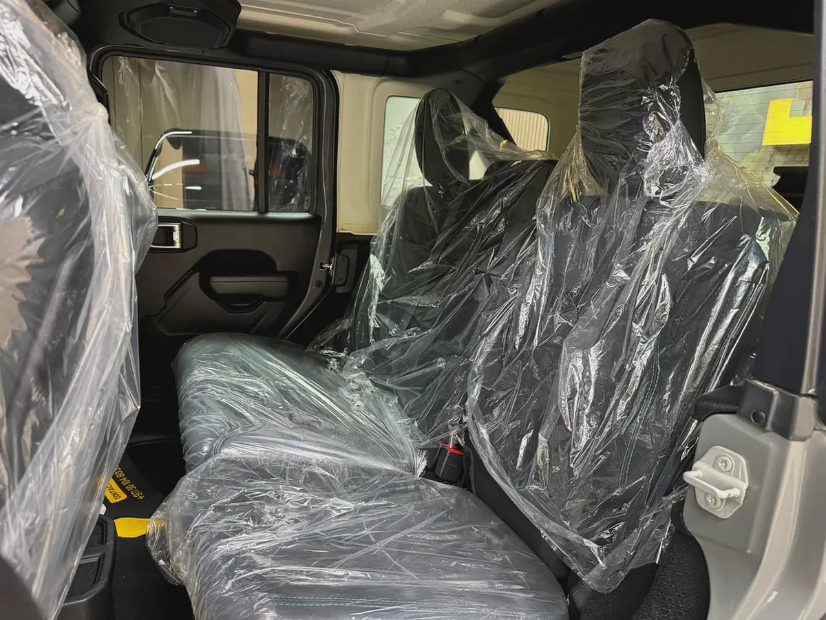 2022 Jeep Wrangler 4xe Rubicon - American Specs -  PHEV-12-12