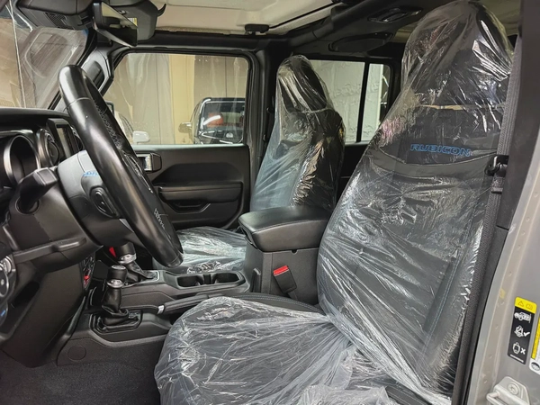 2022 Jeep Wrangler 4xe Rubicon - American Specs - PHEV