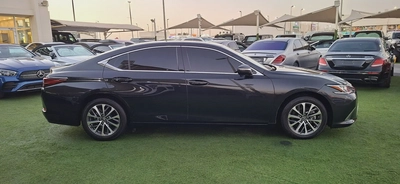 Lexus ES350 Gcc specs (no warranty)-2