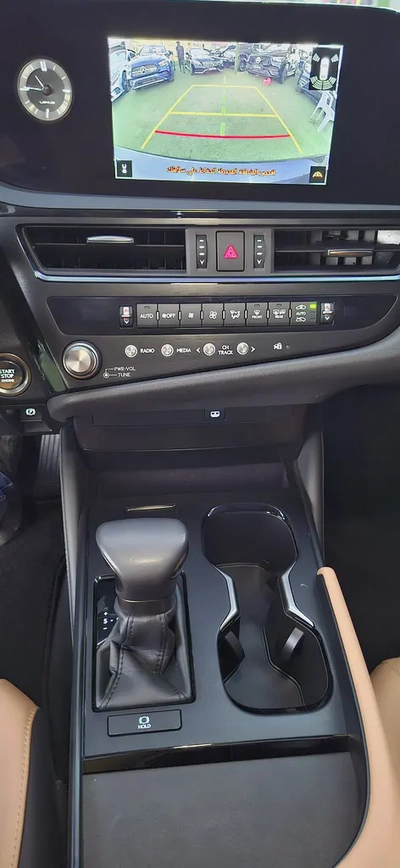 Lexus ES350 Gcc specs (no warranty)-3