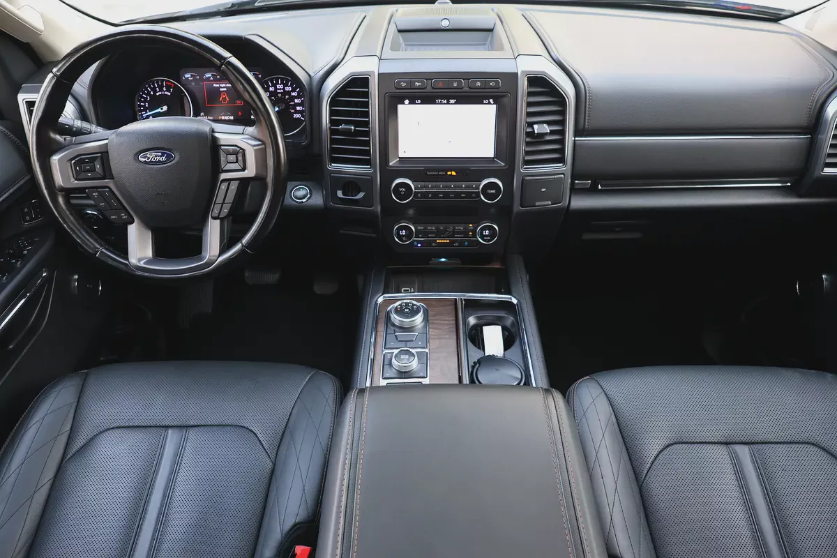Ford Expedition-Platinum-2019-96000 KM-GCC SPECS-14-14