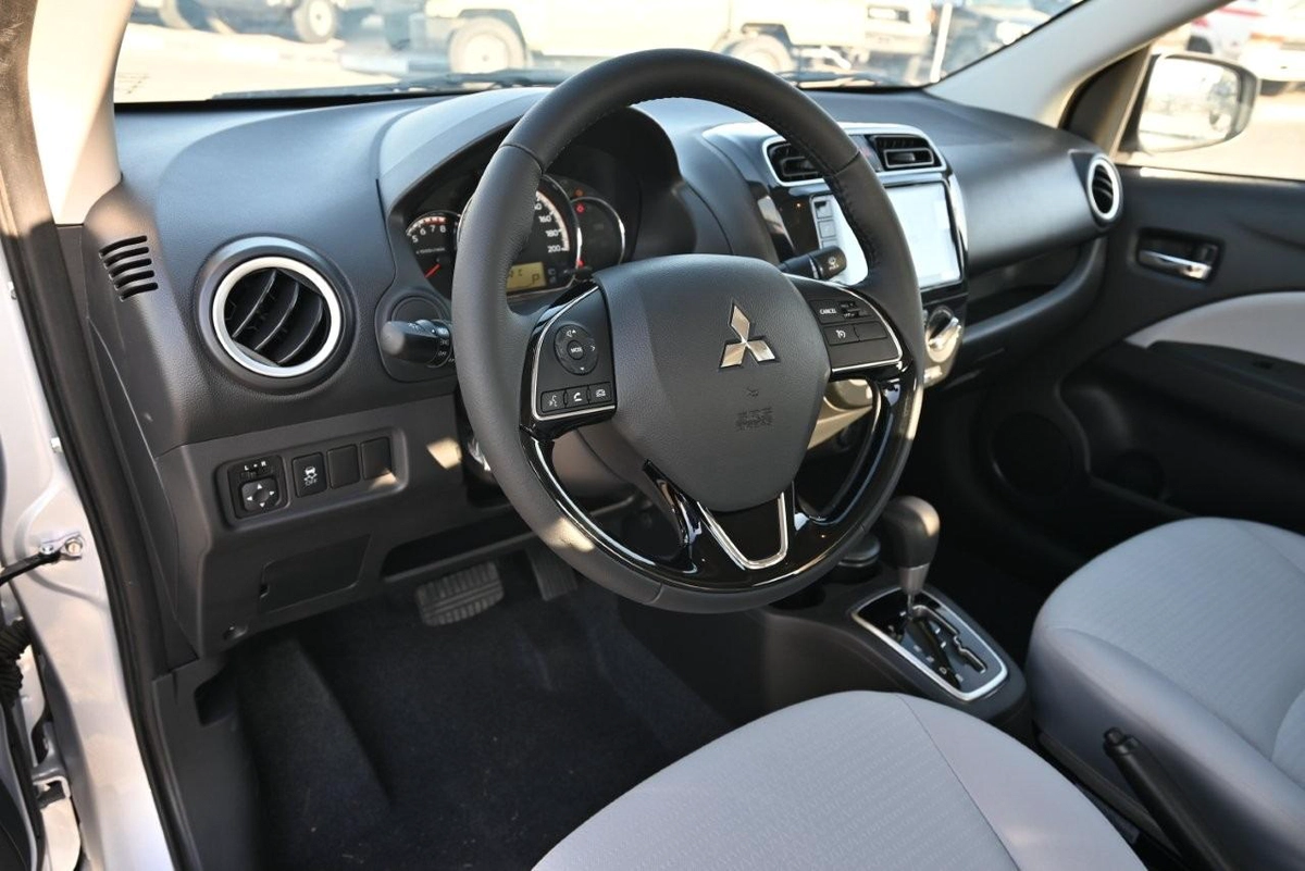 MITSUBISHI ATTRAGE GLX-9-9