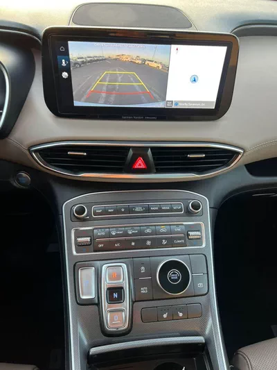 Hyundai Santa Fe SMART 2022 Hyundai Santa Fe Full Option 2.5L V4 -Panoramic Sunroof - Leather Seat - Rear Camera-19