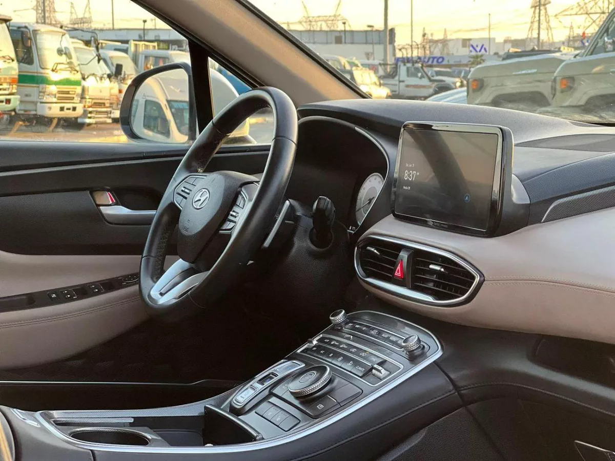 Hyundai Santa Fe SMART 2022 Hyundai Santa Fe Full Option 2.5L V4 -Panoramic Sunroof - Leather Seat - Rear Camera-13-0