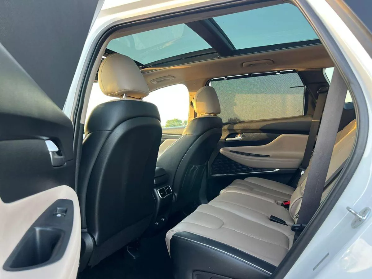 Hyundai Santa Fe SMART 2022 Hyundai Santa Fe Full Option 2.5L V4 -Panoramic Sunroof - Leather Seat - Rear Camera-15-0
