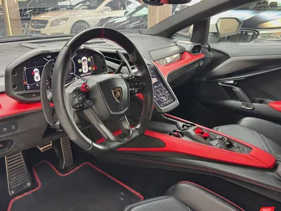 Lamborghini REVUELTO 2024 GCC under warranty-11