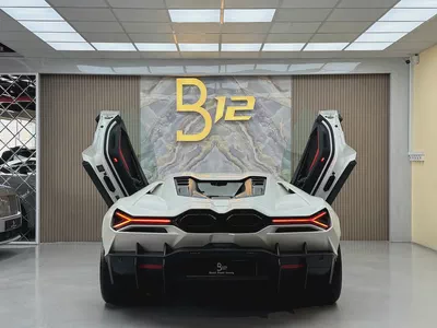 Lamborghini REVUELTO 2024 GCC under warranty-5