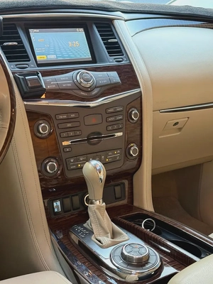 Nissan Patrol LE 2014 GCC Specs