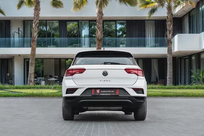 1,038 P.M |  T-Roc Life | 0% Downpayment | Excellent Condition!-4