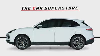 Porsche cayenne-SUV-GCC-sport crono package-Dual Exhaust-Ventilated Seats-Warranty Available-4