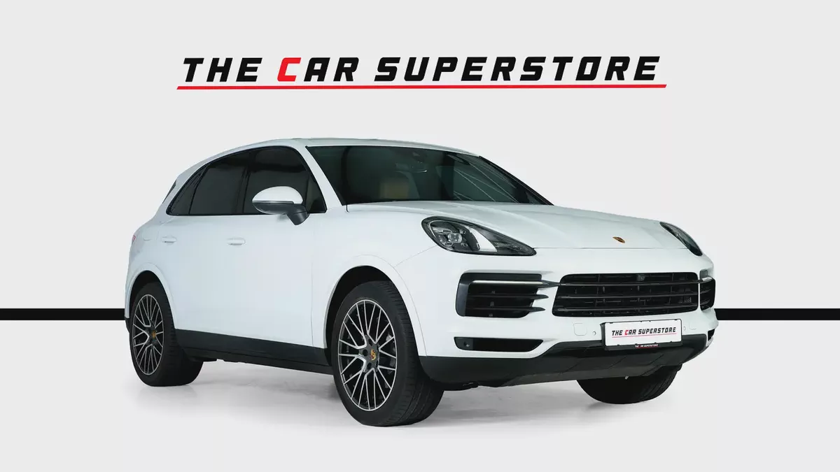 Porsche cayenne-SUV-GCC-sport crono package-Dual Exhaust-Ventilated Seats-Warranty Available-1-1