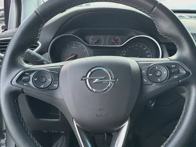 Opel Crossland X 2023 GCC Specs Full Service History Original Condition-18