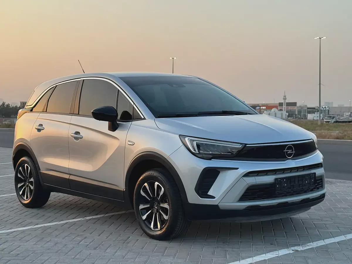 Opel Crossland X 2023 GCC Specs Full Service History Original Condition-2-2