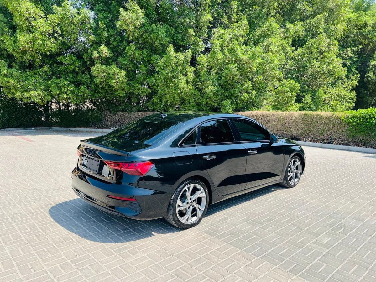 Audi A3 40 TFSI PREMIUM-18-18