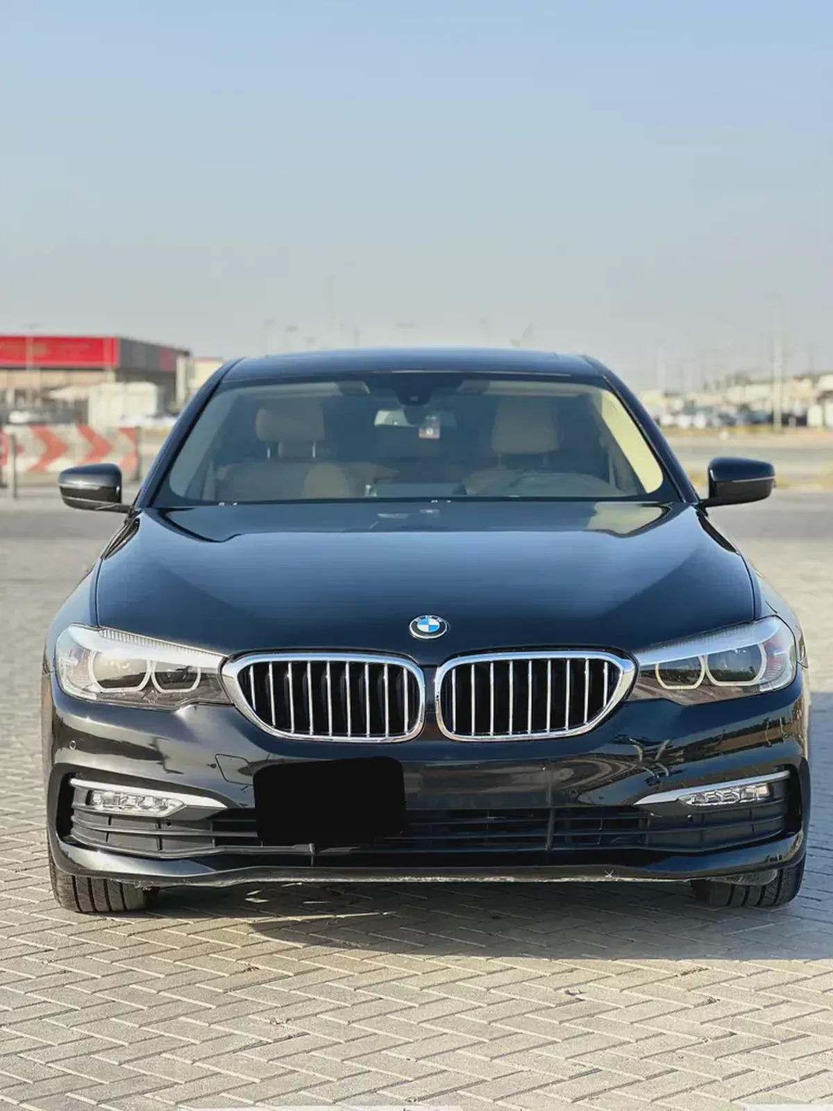 EXCELLENT CONDITION | GCC | 2018 | BMW 520I PREMIUM-4-4