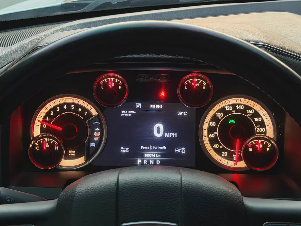 Dodge Ram 1500 SLT 2015 | US Specs | Clean Condition-11-11