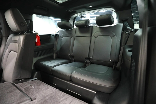 Defender | 3.0L Diesel | 4,550 AED Monthly | Free Insurance and Registration