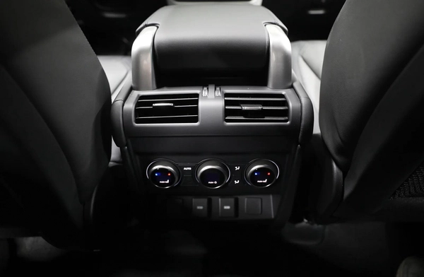 Defender | 3.0L Diesel | 4,550 AED Monthly | Free Insurance and Registration