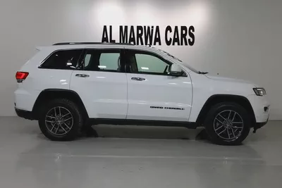 Jeep Grand Cherokee Limited 2018 | GCC Specs | PERFECT CONDATION-6