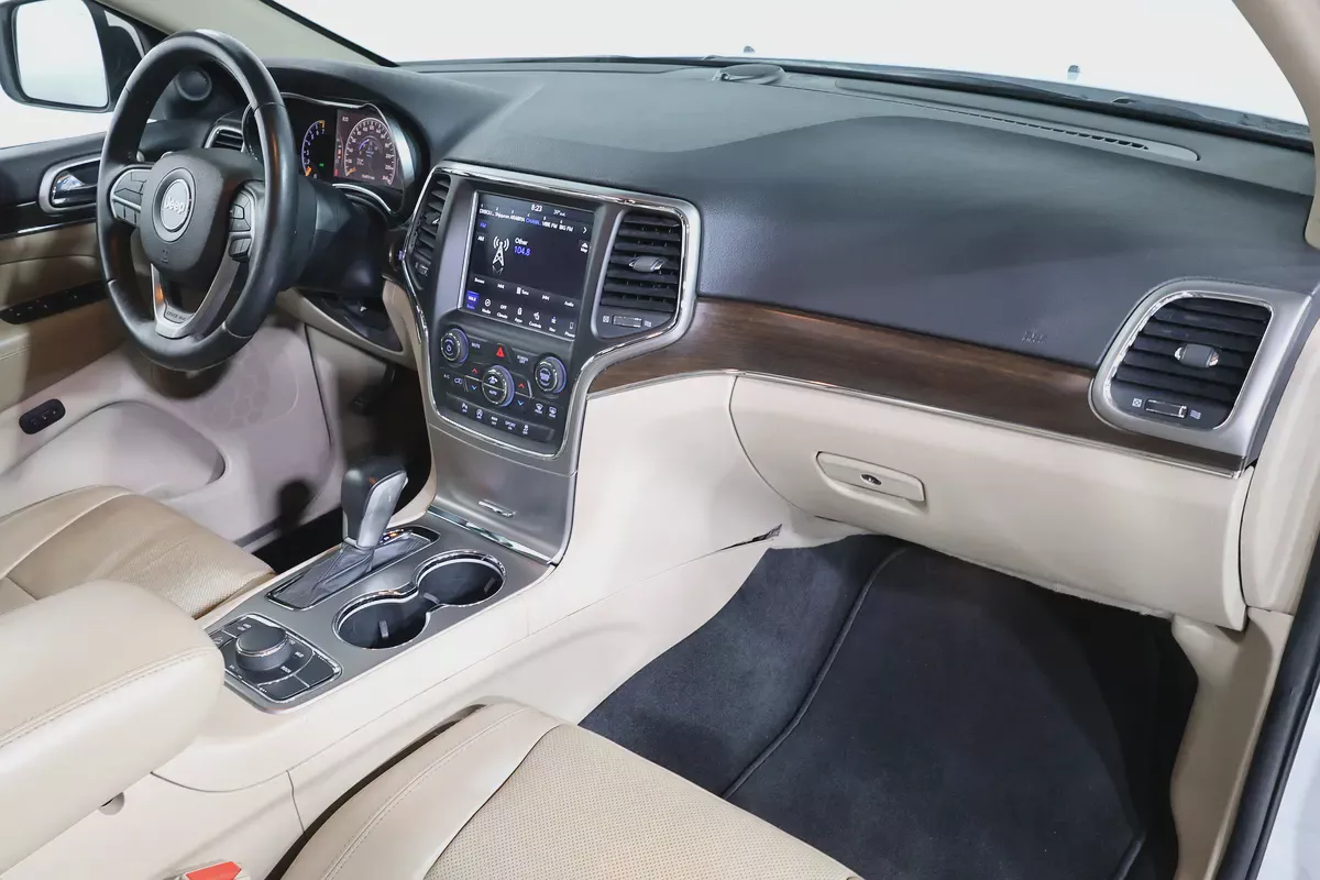 Jeep Grand Cherokee Limited 2018 | GCC Specs | PERFECT CONDATION-16-16